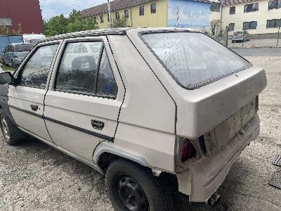 Škoda Favorit 135L díly z tohoto vozu