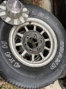 Prodám alu kola na Mitsubishi Pajero
