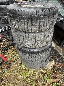 Prodám alu kola na Mitsubishi Pajero