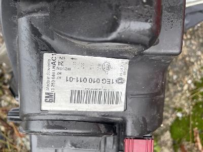 Přední světla Opel Astra na rok 2012