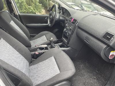 Náhradní díly z Mercedes A150