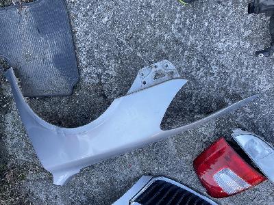 Přední kapota, světla, blatníky, nárazník na Škoda Octavia II facelift