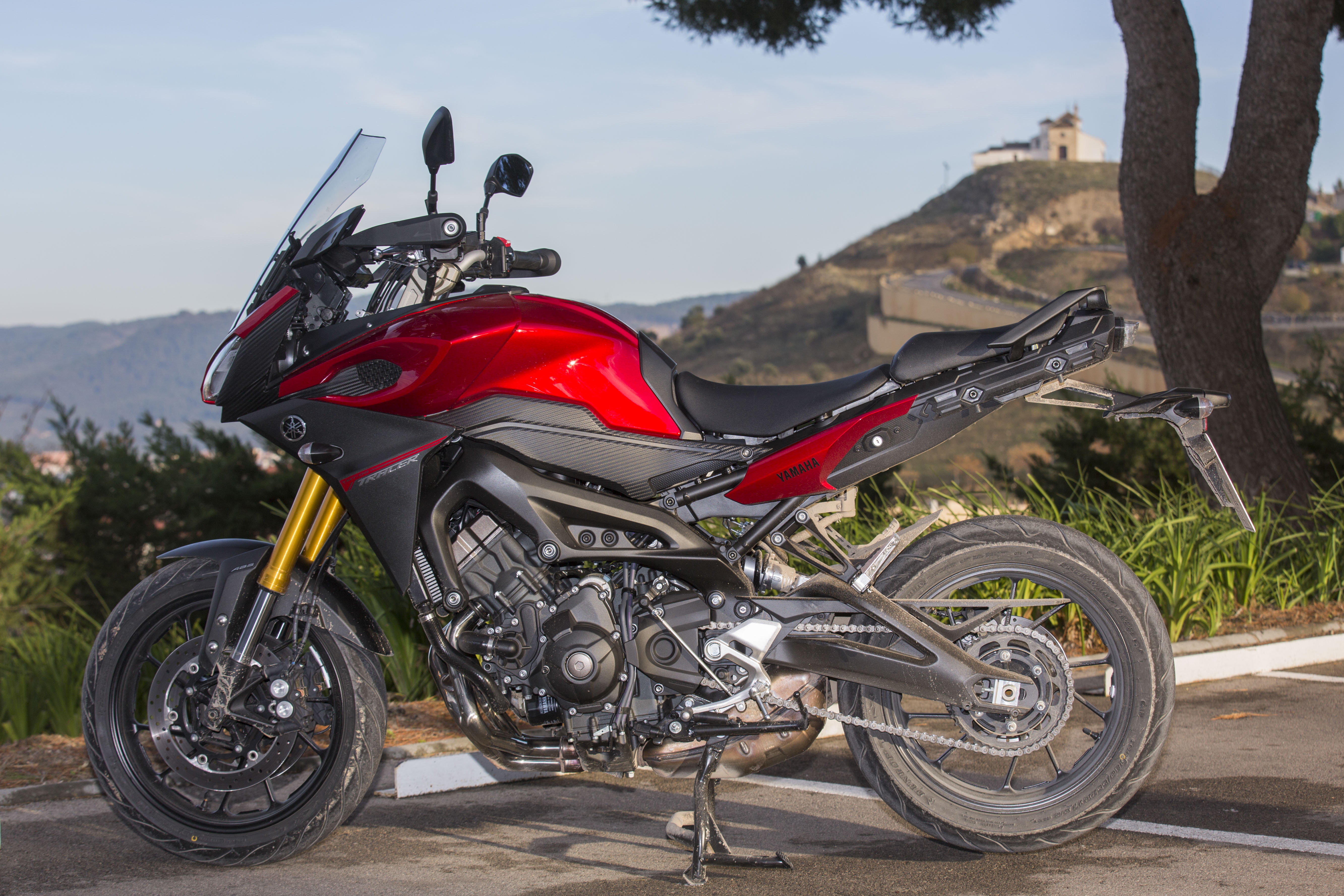 TEST: Touring Dark Side &ndash; Yamaha MT-09 Tracer