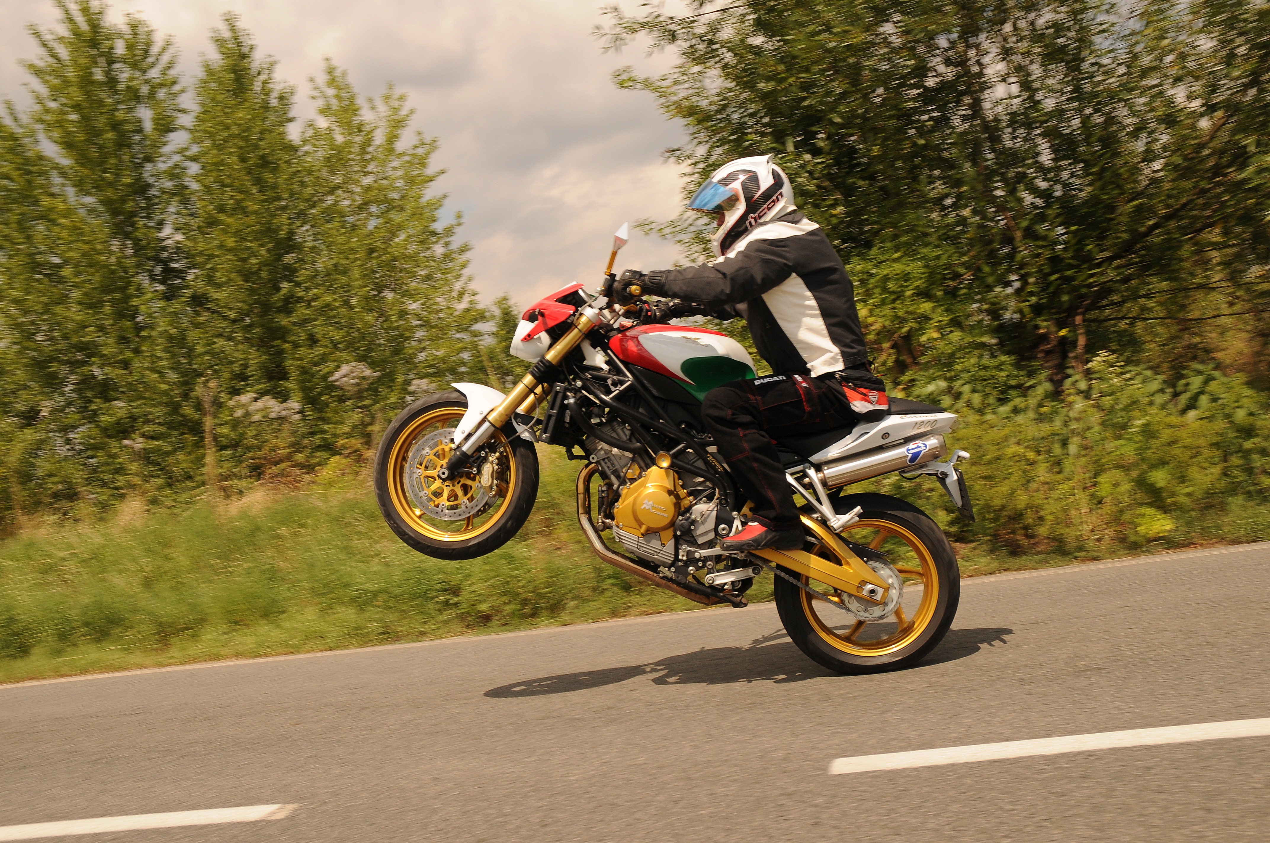 TEST: Moto Morini Corsaro 1200