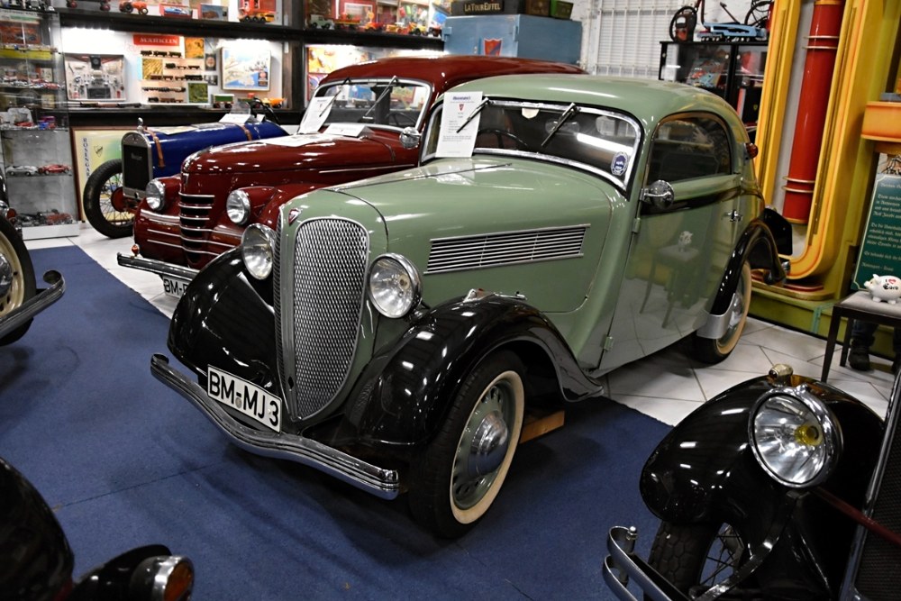 Lucien Rosengart &ndash; Kdo zachr&aacute;n&iacute; zachr&aacute;nce?