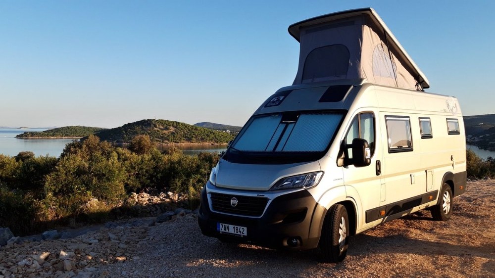 KRS: firma s v&aacute;&scaron;n&iacute; pro obytn&eacute; vozy