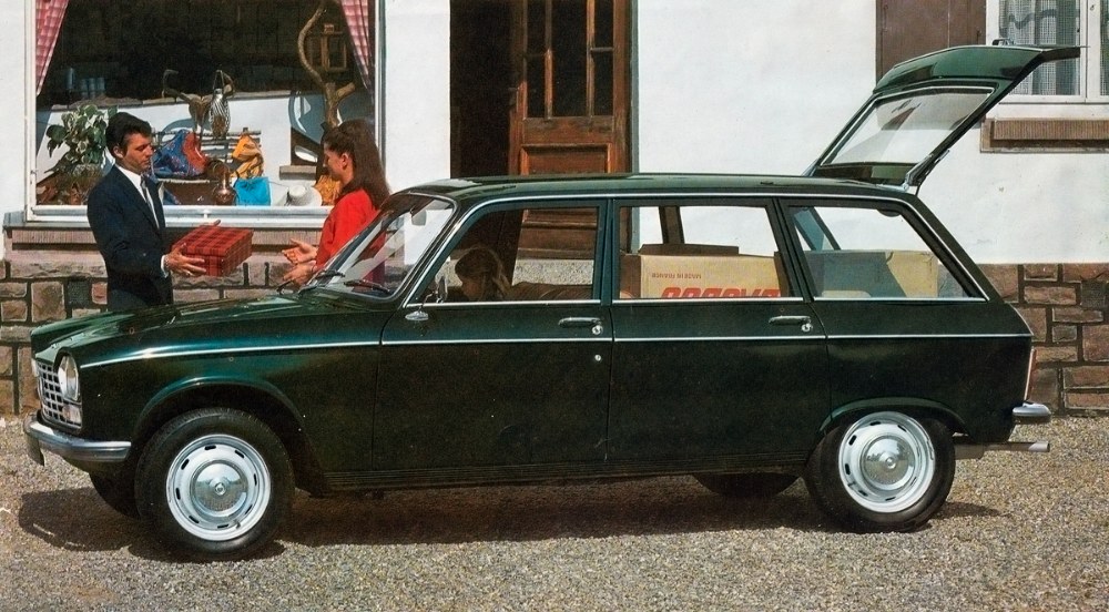 Peugeot 204: &scaron;edes&aacute;tn&iacute;k &ndash; V&yacute;roč&iacute; revoluce