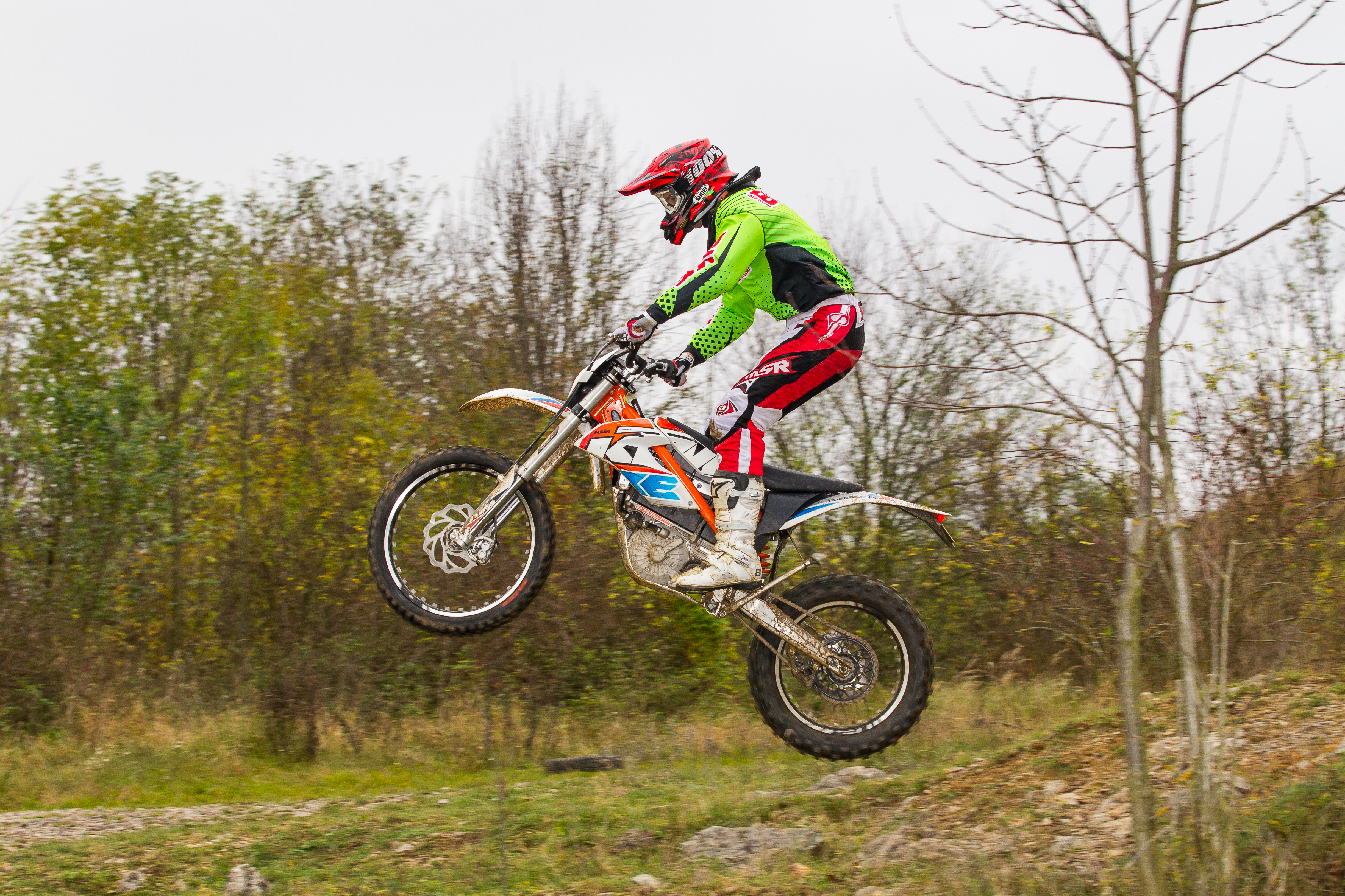 TEST: KTM Freeride E-XC a E-SX